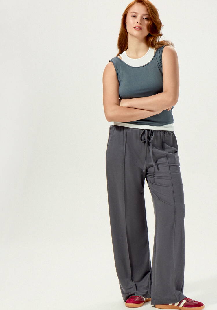 Брюки со стрелками свободного кроя шир.  750, рис. 17