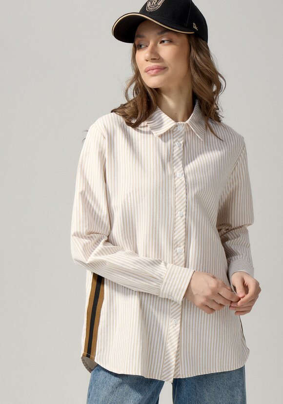 Рубашка в полоску с боковым лампасом шир.  580, рис. 17