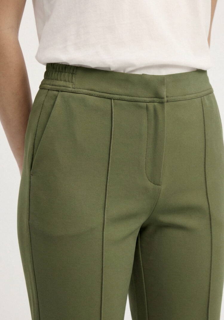 Брюки прямые с стрелками шир.  750, рис. 29