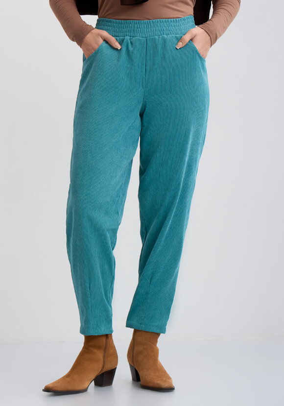 Брюки Агaфья шир.  580, рис. 25