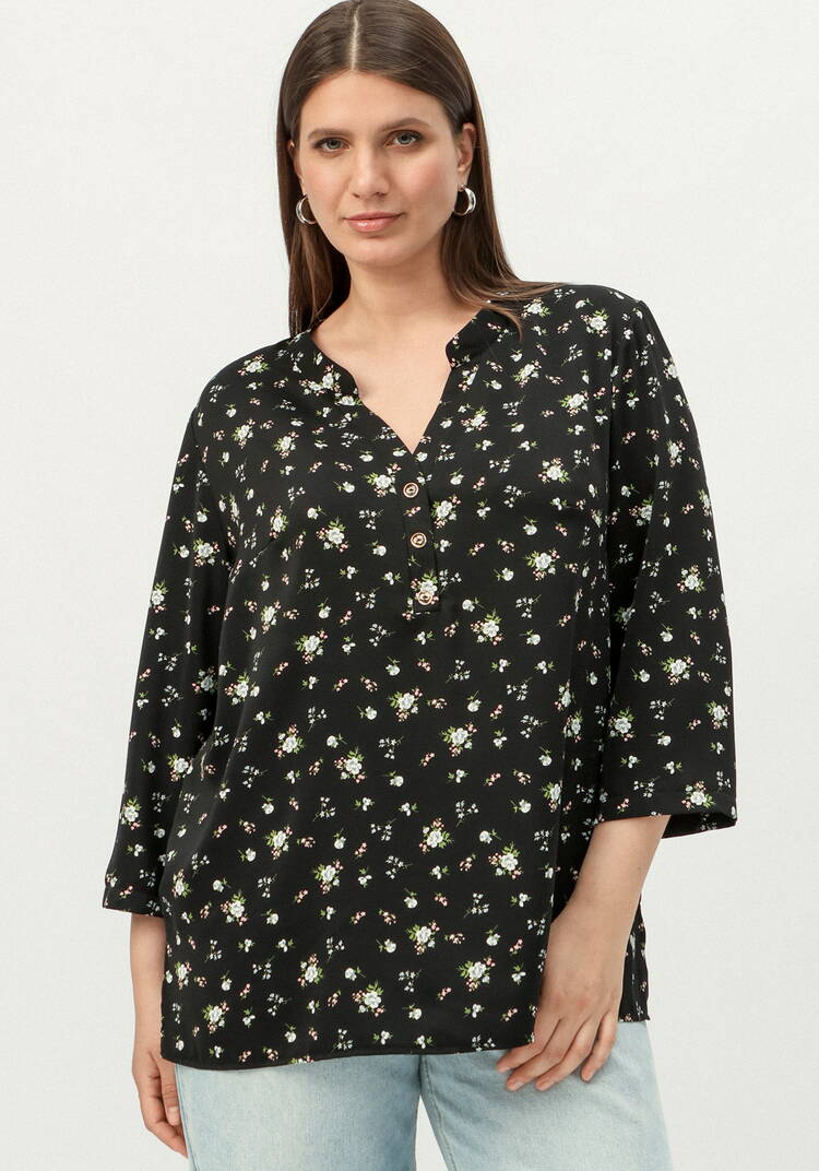 Блуза на пуговицах и разрезами по бокам шир.  750, рис. 21