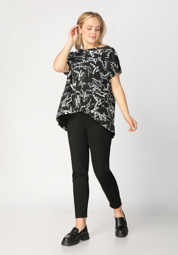 Джинсы женские Селин — купить со скидкой в магазине Леомакс за руб