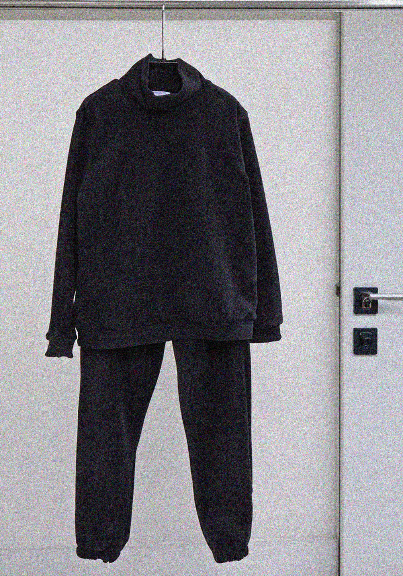 

Костюм с брюками "Ариэль" Resale, Черный