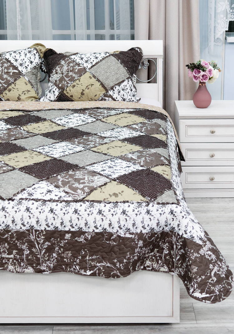 Покрывало с наволочками Печворк шир.  750, рис. 65