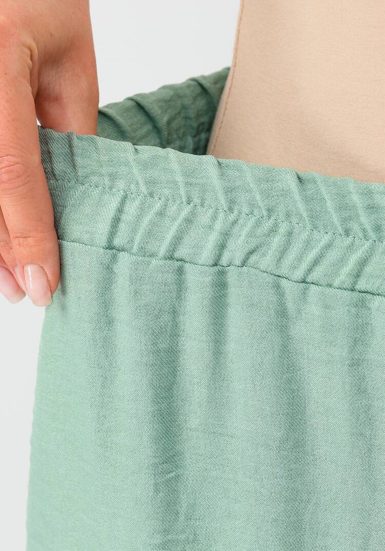 Брюки свободного кроя на резинке по поясу шир.  750, рис. 14