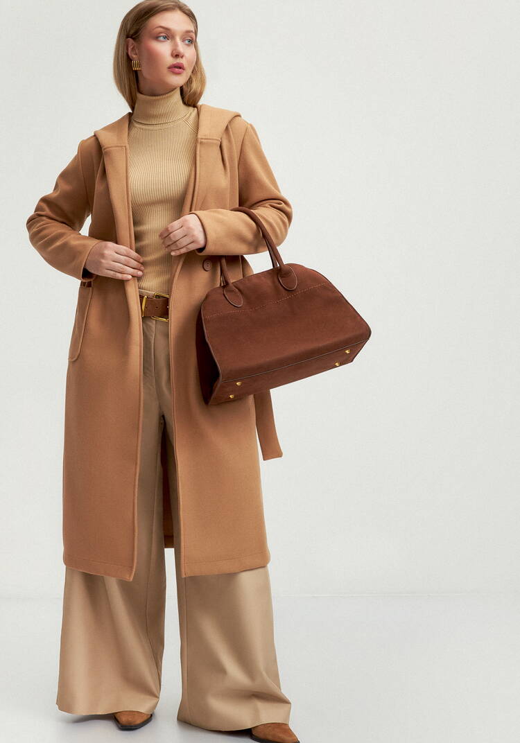 Пальто удлиненное на запах с разрезами шир.  750, рис. 9