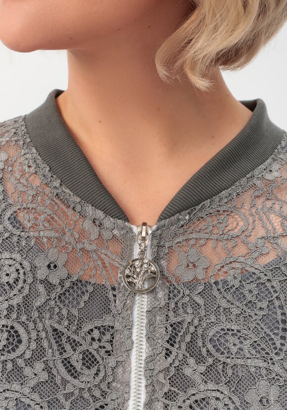 Бомбер кружевной шир.  580, рис. 24