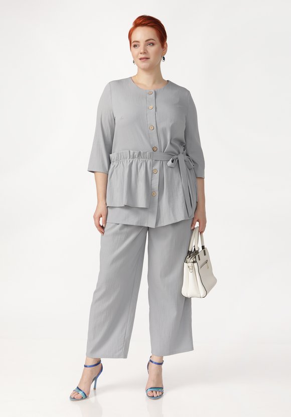 Жакет на пуговицах и декоративным поясом шир.  580, рис. 1