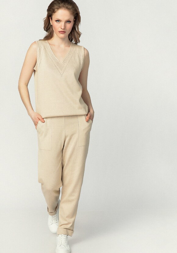 Топ женский без рукава с ажурным рисунком шир.  580, рис. 24