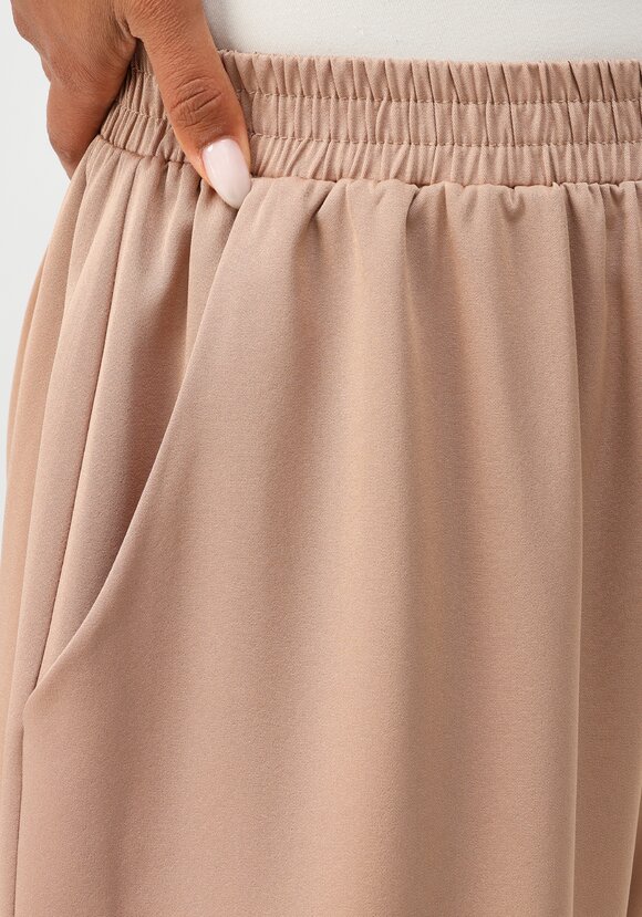 Брюки бананы на резинке с карманами шир.  580, рис. 21