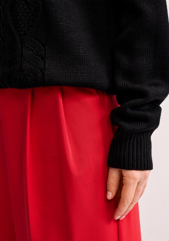 Свитер с ажурным рисунком шир.  580, рис. 51