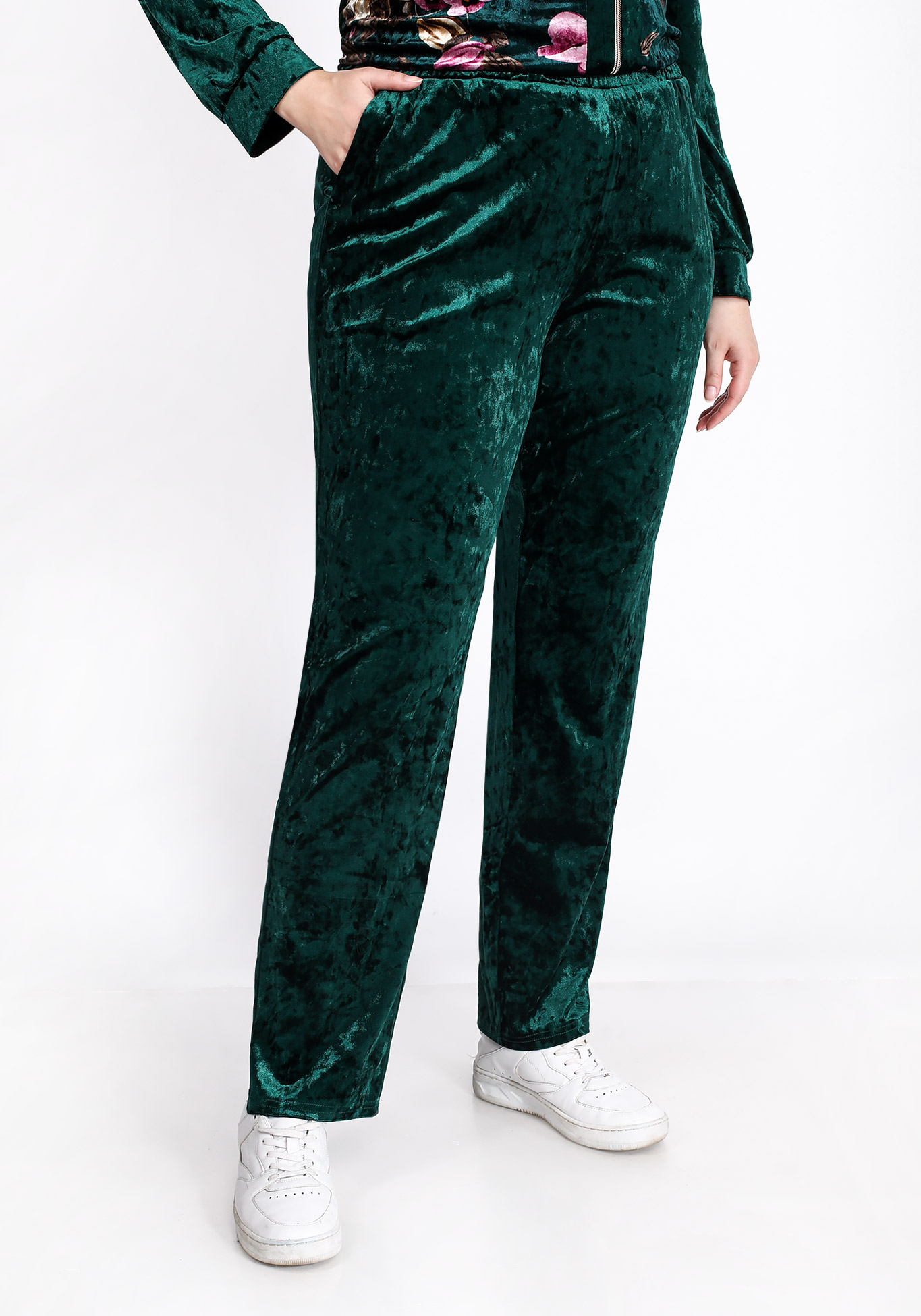 Костюм велюровый: бомбер и брюки Bianka Modeno, размер 50, цвет зеленый - фото 3
