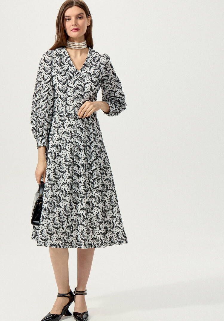 Платье из шитья с английским воротником шир.  750, рис. 7