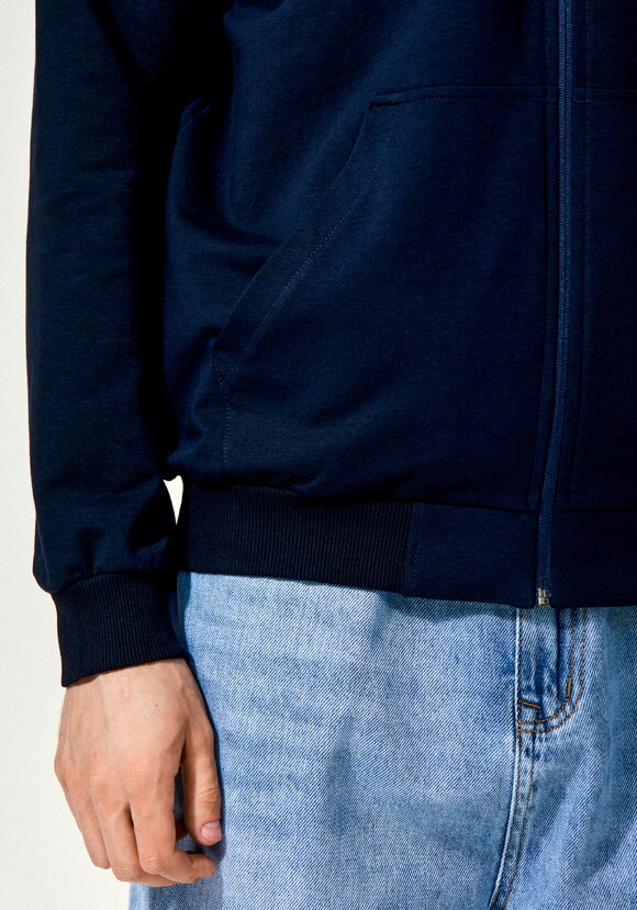 Толстовка с вышивкой шир.  580, рис. 6