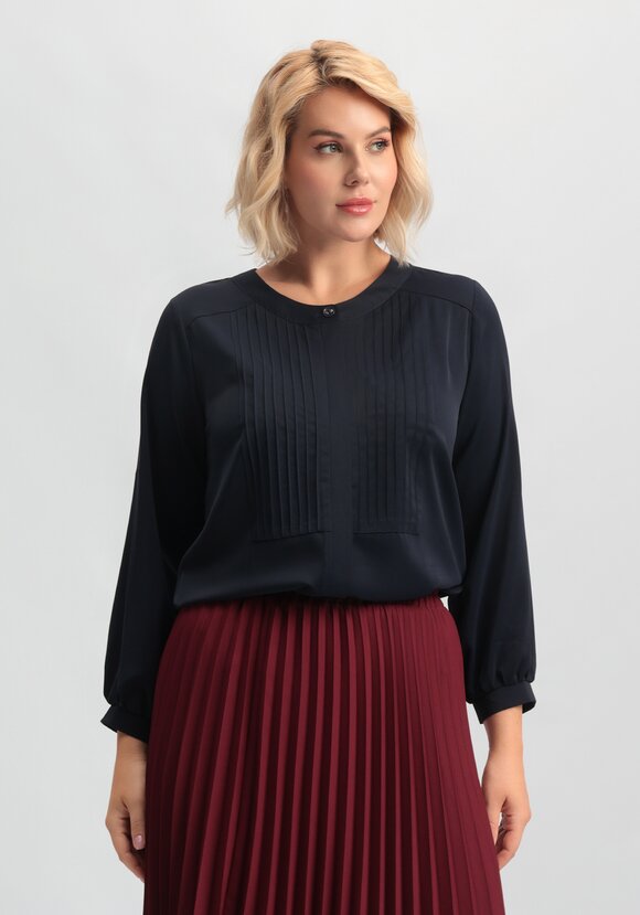 Блуза на пуговицах с декоративными складками шир.  580, рис. 18