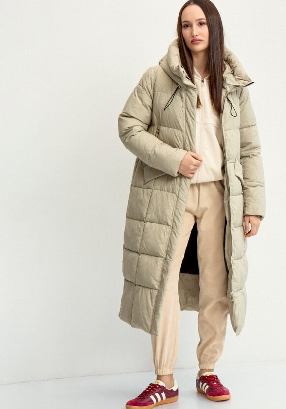 Удлиненный пуховик с капюшоном шир.  580, рис. 18