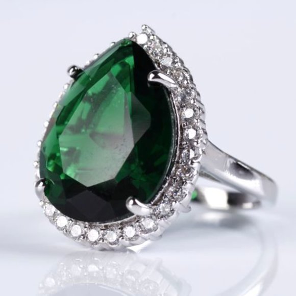 кольцо агат изумрудный зеленый. кольцо капелька топаз. кольцо с изумрудом эмеральд. кольцо с камнем капля. кольцо с розовым цирконом.