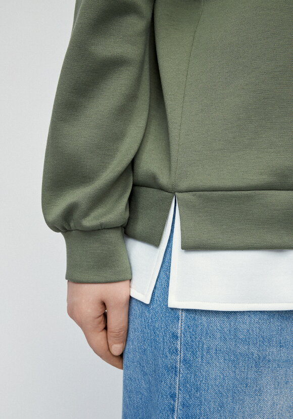 Худи с нашивкой по рукаву шир.  580, рис. 6