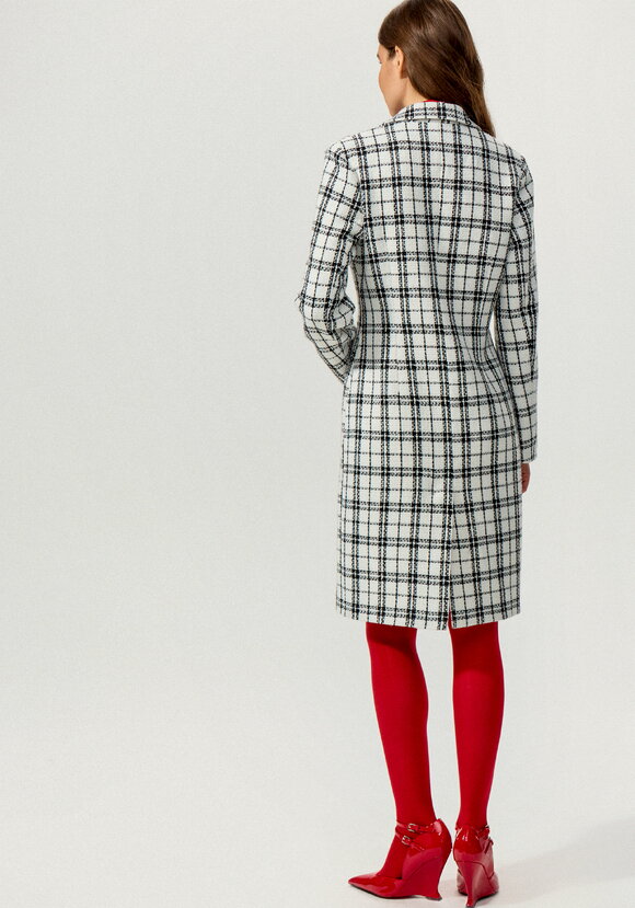 Платье двубортное из твида шир.  580, рис. 3