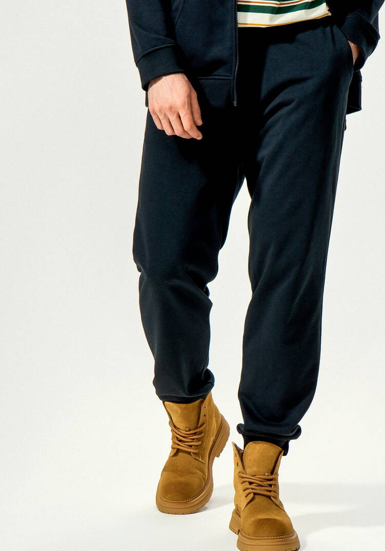 Брюки с карманами и манжетами по низу шир.  750, рис. 14