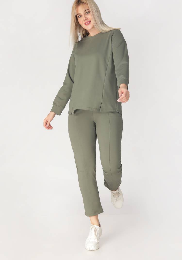 Брюки с карманами в рельефах шир.  750, рис. 12