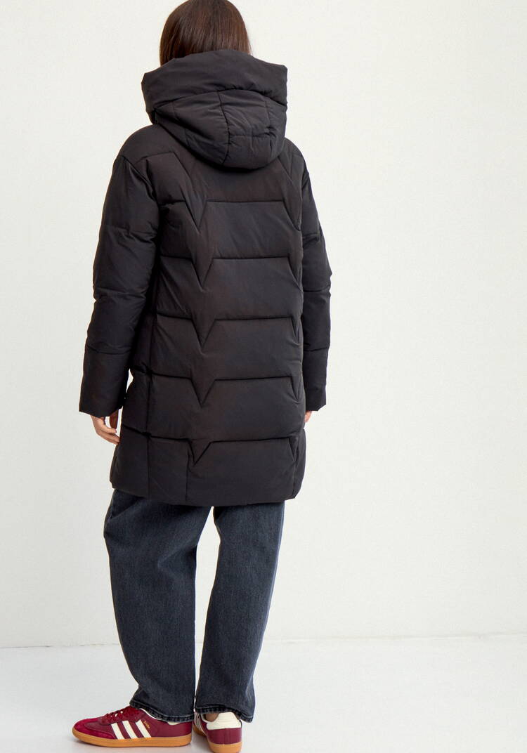 Пальто стеганое с меховой отделкой шир.  750, рис. 21