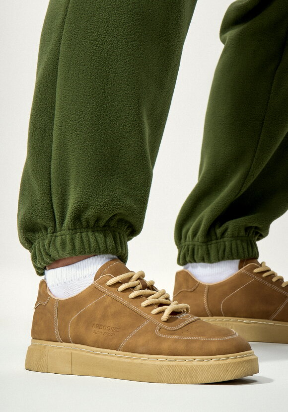 Брюки джоггеры на резинке по низу шир.  580, рис. 6