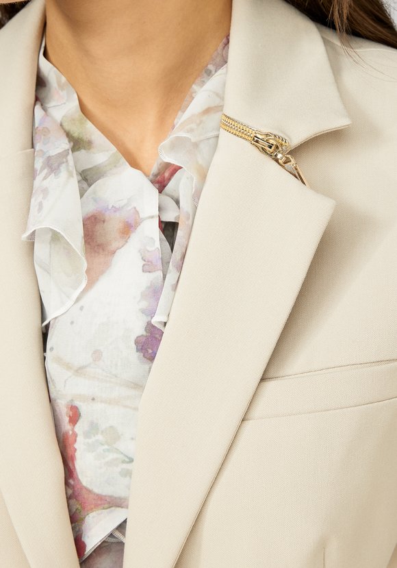 Жилет однобортный шир.  580, рис. 12