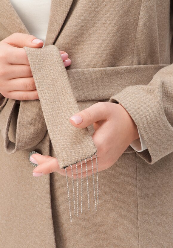 Пиджак приталенный с поясом шир.  580, рис. 15