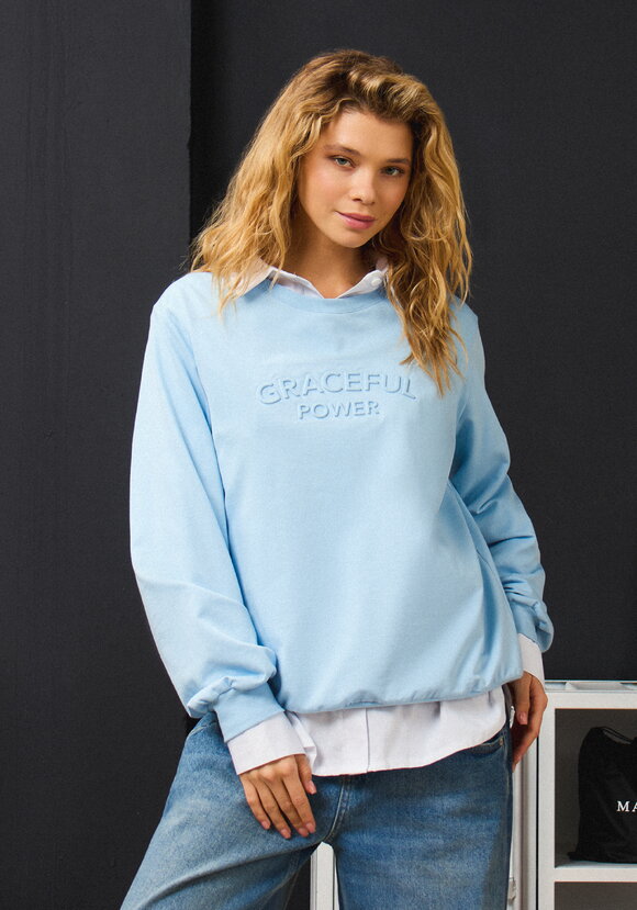 Свитшот с объемным принтом на груди шир.  580, рис. 16