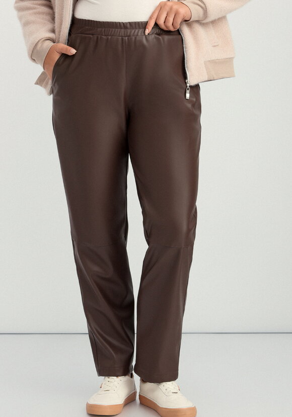 Брюки из экокожи прямые на резинке шир.  580, рис. 4