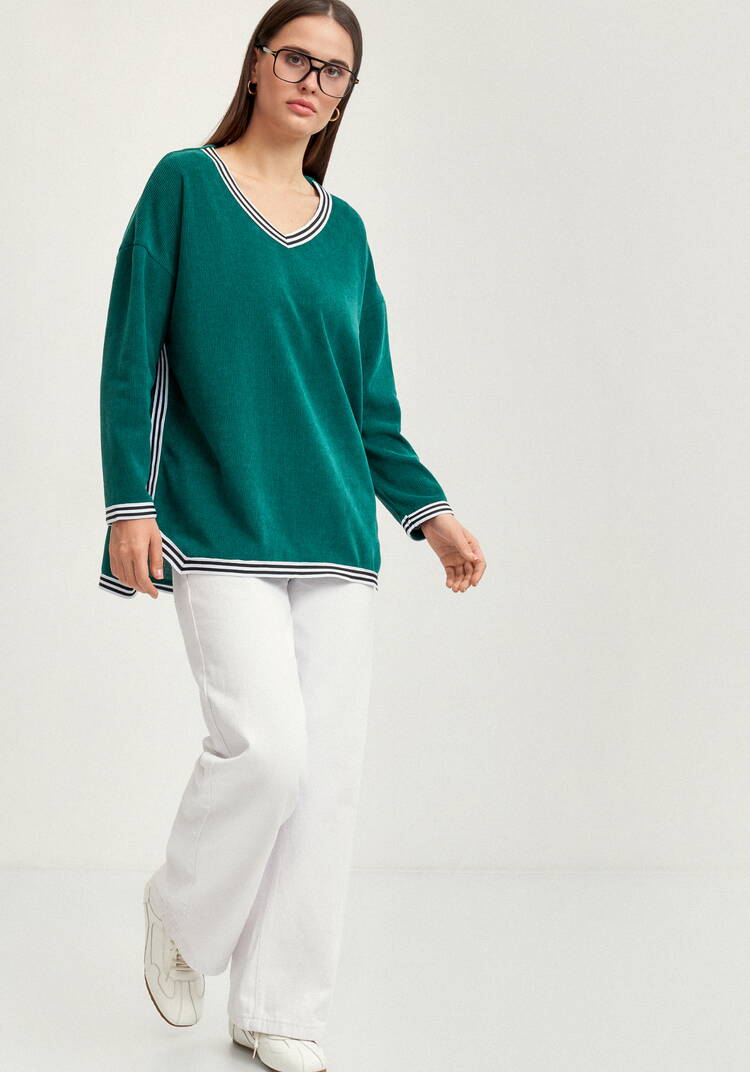 Джемпер с V-образным вырезом горловины шир.  750, рис. 15