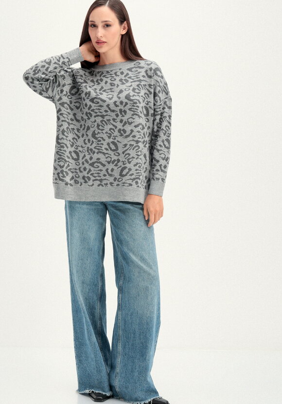 Джемпер с леопардовым принтом шир.  580, рис. 23
