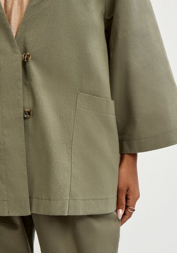 Кардиган изо льна с карманами шир.  580, рис. 13