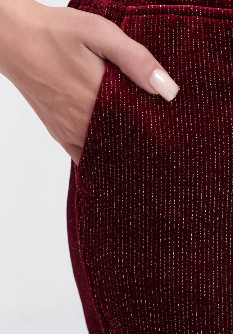 Брюки свободного кроя с защипами шир.  750, рис. 10