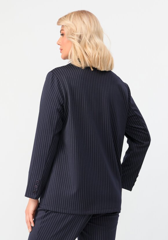 Пиджак однобортный в полоску шир.  580, рис. 22