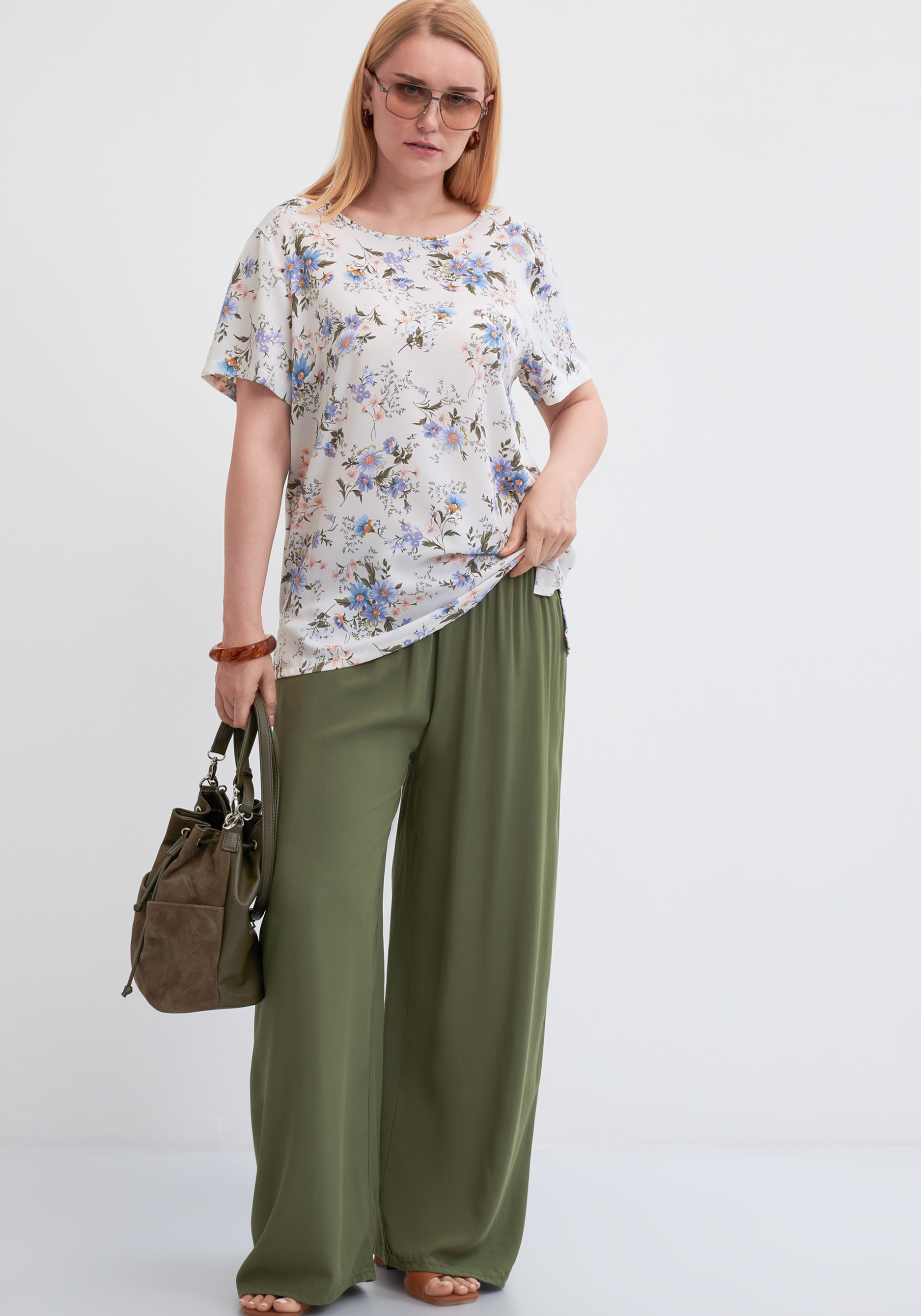 Брюки quotЧары хлопка quot 2499₽