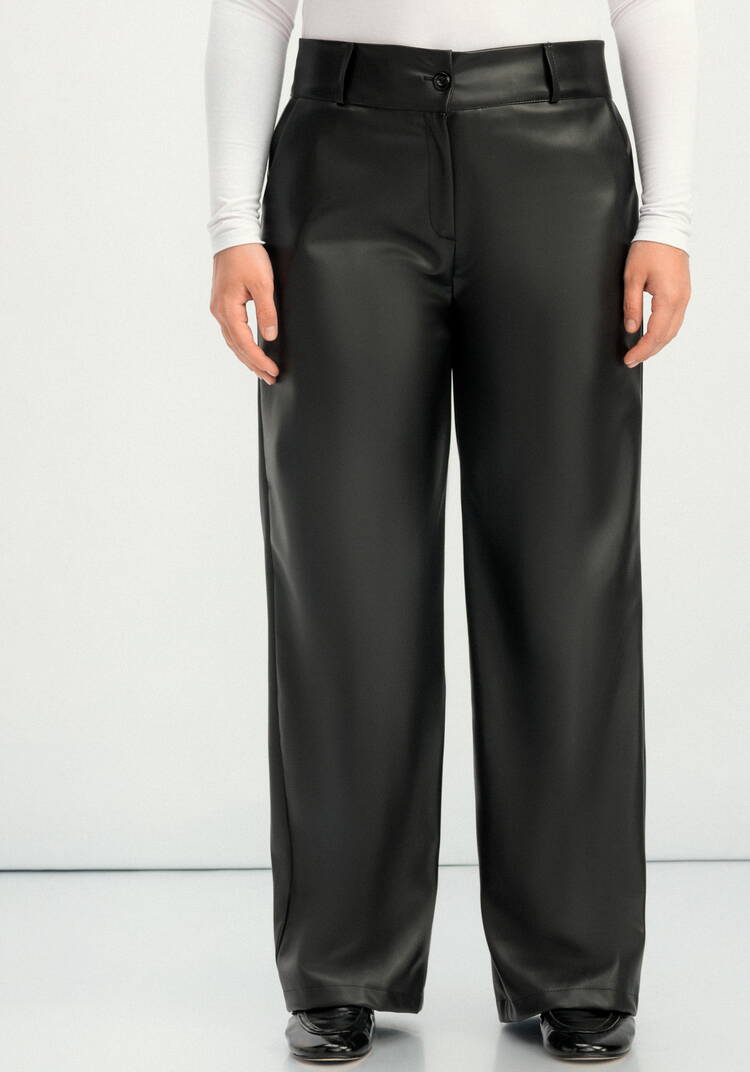 Брюки прямого кроя из экокожи шир.  750, рис. 11