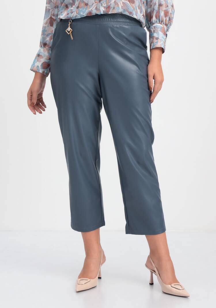 Брюки из экокожи длиной 7/8 шир.  750, рис. 16