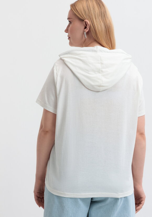 Футболка с капюшоном и принтом шир.  580, рис. 3