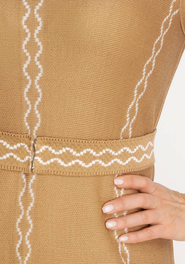 Платье А-силуэта с поясом в комплекте шир.  750, рис. 11