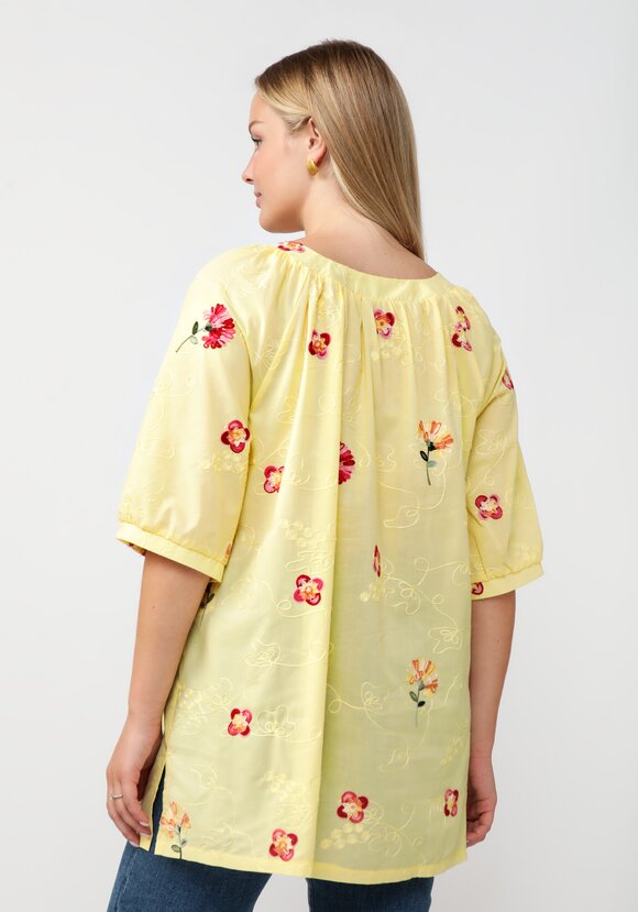 Блуза свободного кроя с цветочной вышивкой шир.  580, рис. 13