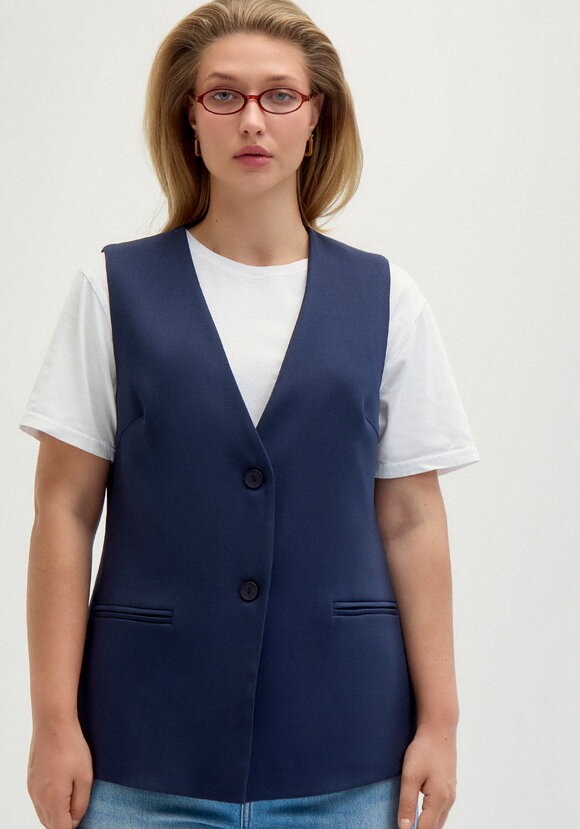 Жилет классический на подкладке шир.  580, рис. 13