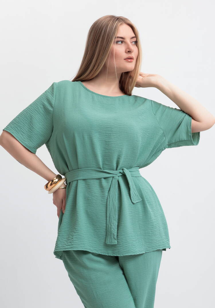 Костюм с брюками из легкой ткани шир.  750, рис. 10