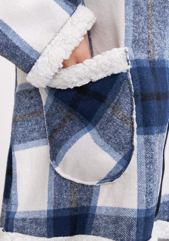 Куртка на меху Бэтти шир.  580, рис. 30