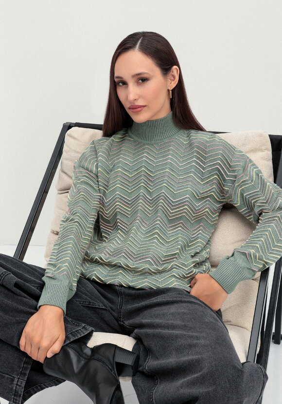 Свитер с высоким горлом и принтом зигзаг шир.  580, рис. 8