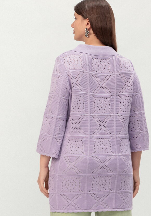 Туника с ажурным рисунком и воротником поло шир.  580, рис. 32