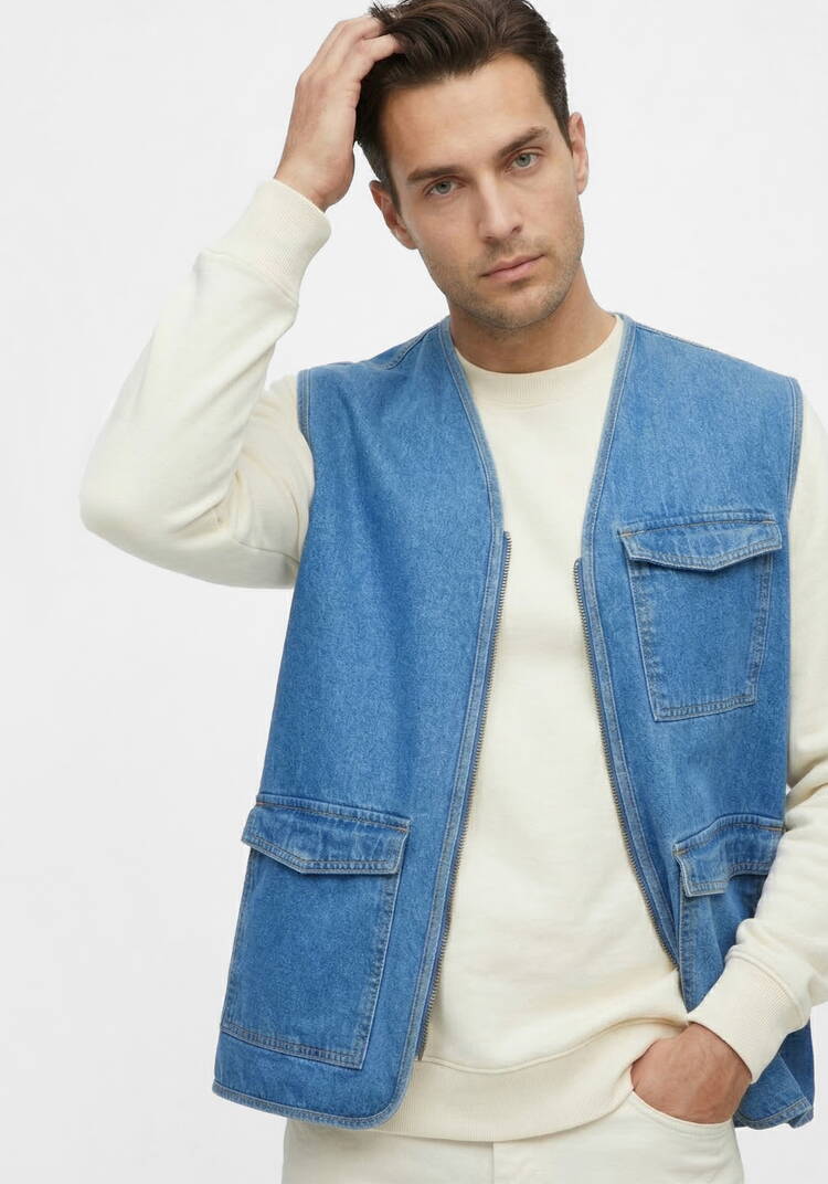 Жилет из джинсы Бруно шир.  750, рис. 1