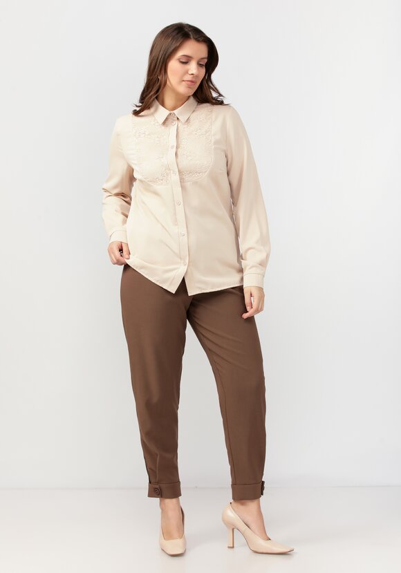 Блуза прямого силуэта с гипюровой вставкой шир.  580, рис. 17