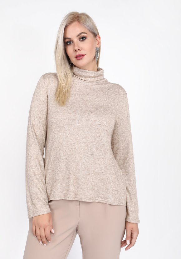 Водолазка полуприталенного силуэта шир.  580, рис. 6